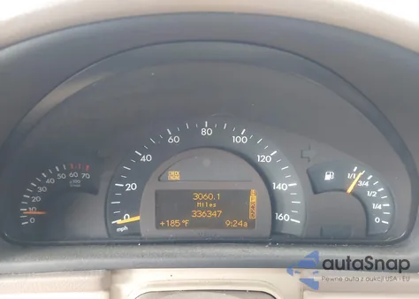 2002 Mercedes-Benz C 320 z USA, uszkodzony, nr VIN WDBRF64J62F193197